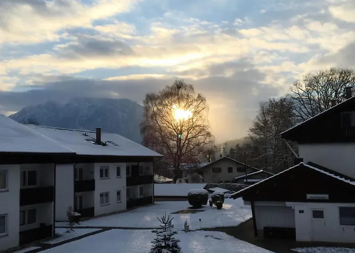 Chiemgau Comfort E2 Ferienwohnanlage Mit Hallenbad Und Sauna 오베라우도프